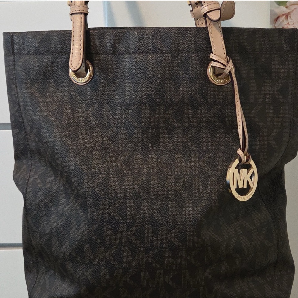 Michael Kors Signature Monogram Leather Jet Set Tote Brown Shoulder Bag Large - Picture 2 of 12